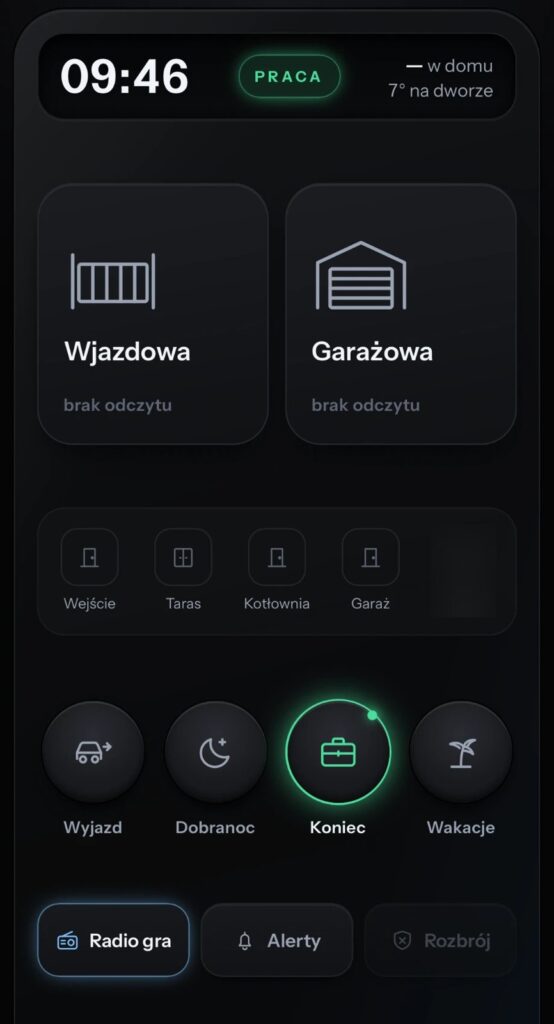 Ekran pilota na telefonie z przyciskami bram i trybów domu